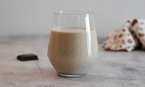 Chocolate Almond Super Smoothie
